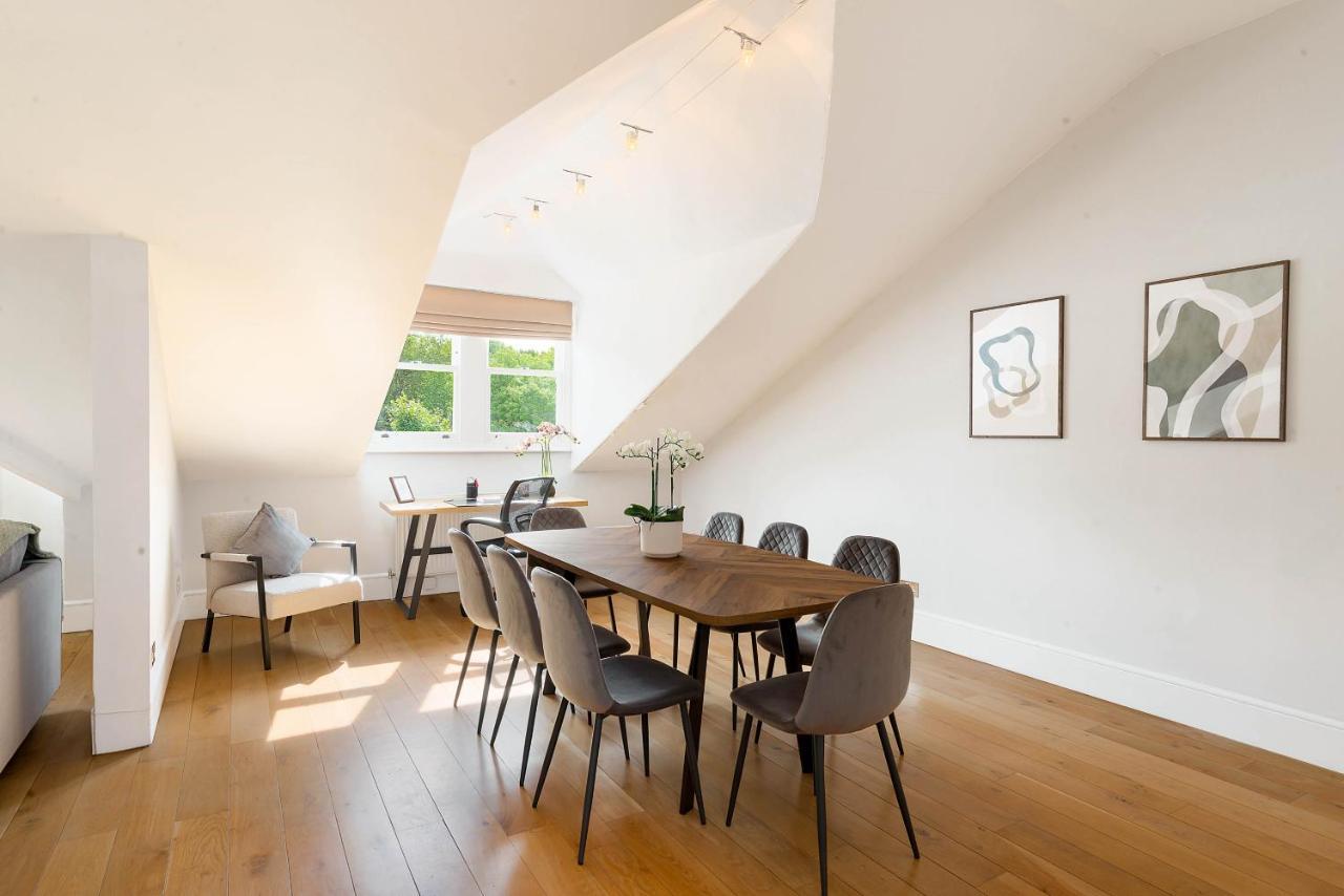 Lovely Central Apartment With Park Views Лондон Экстерьер фото